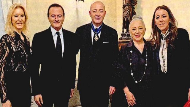 İspanya'dan Şahenk'e madalya
