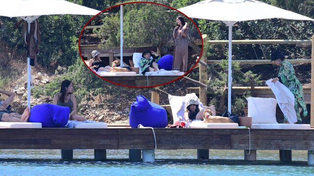 Ailece Bodrum'da bir arada...