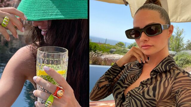 Özilhan'dan tatil pozları!