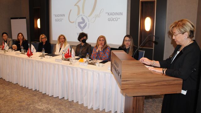 Kadınlar “Kadının Gücü”nü konuştu!
