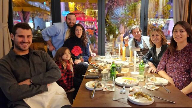 Boynerler'in aile yemeği!