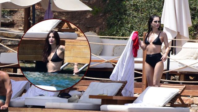 Bodrum'da denize girdi