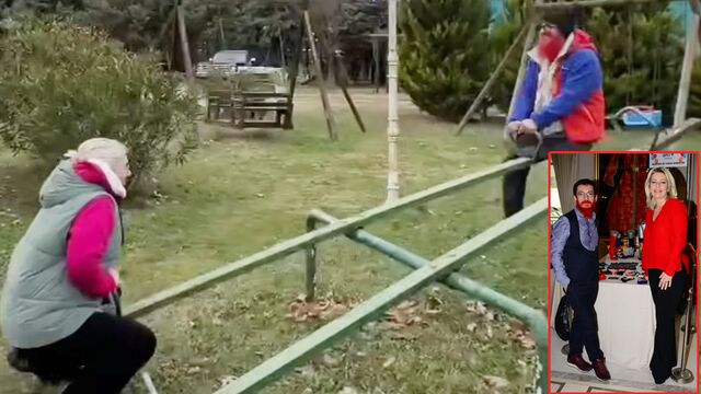 Çocuklar gibi eğlendiler...