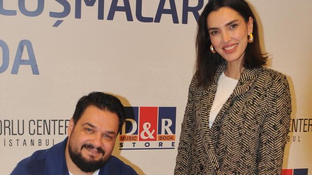 Okurlarıyla buluştu