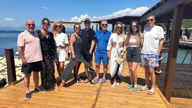 Dostlarıyla Bodrum’da Buluştu