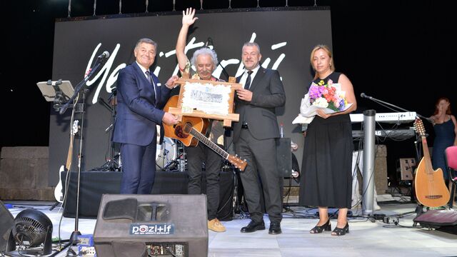 Antik tiyatroda unutulmaz konser