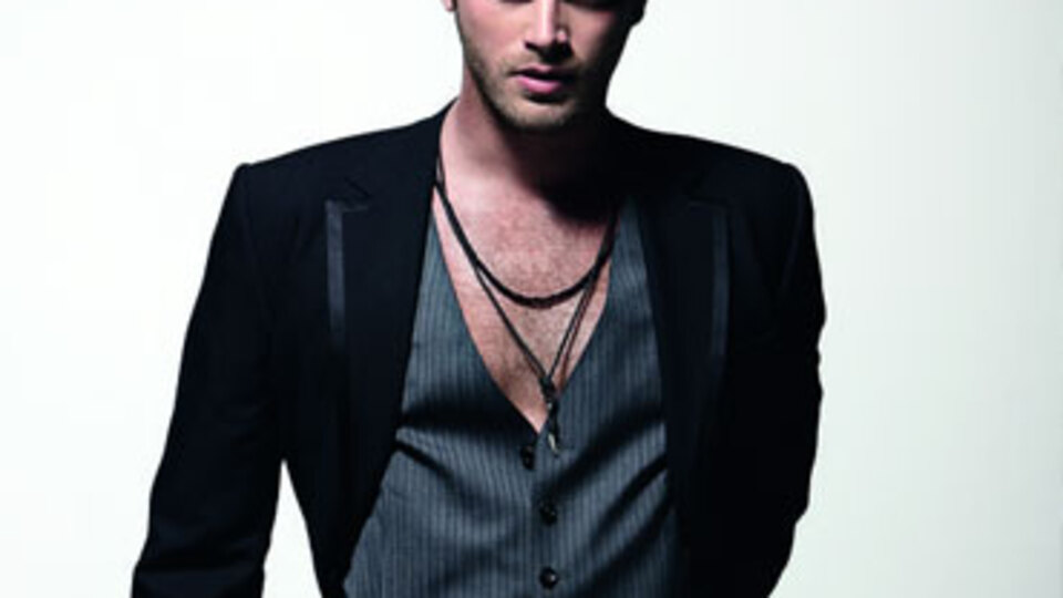 "Kıvanç dünyanın en yakışıklısı"