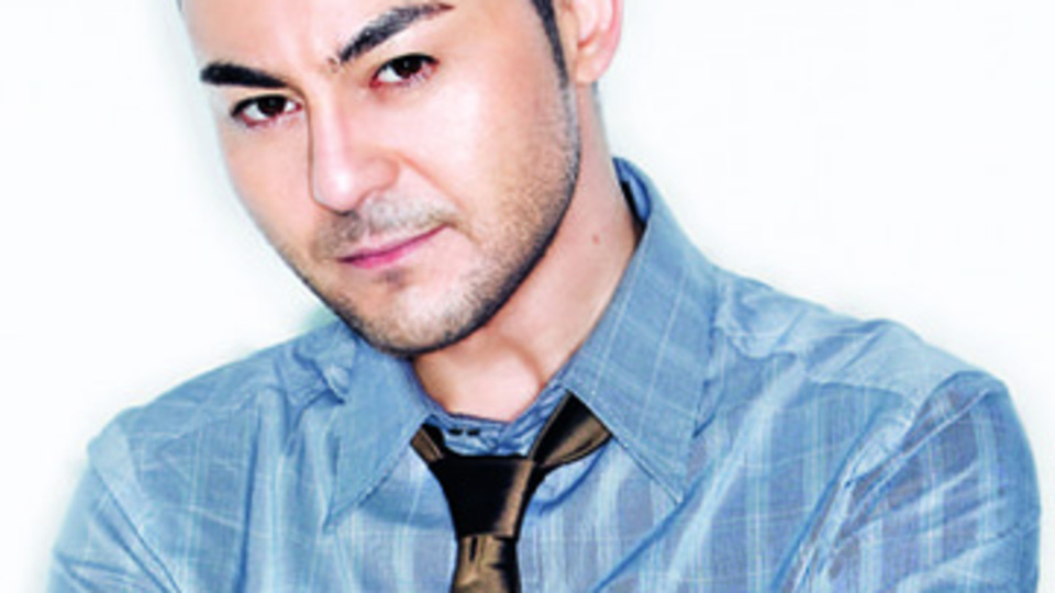 "Askerde Ahmet Kaya şarkıları dinliyordum"