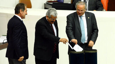 BDP'li Uras'tan ilginç açıklamalar