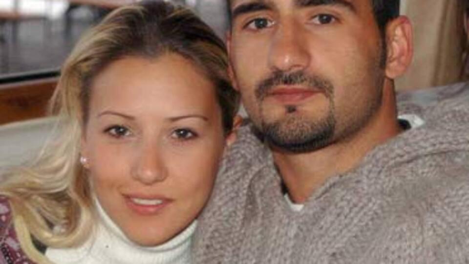 Ümit Karan eşiyle barıştı