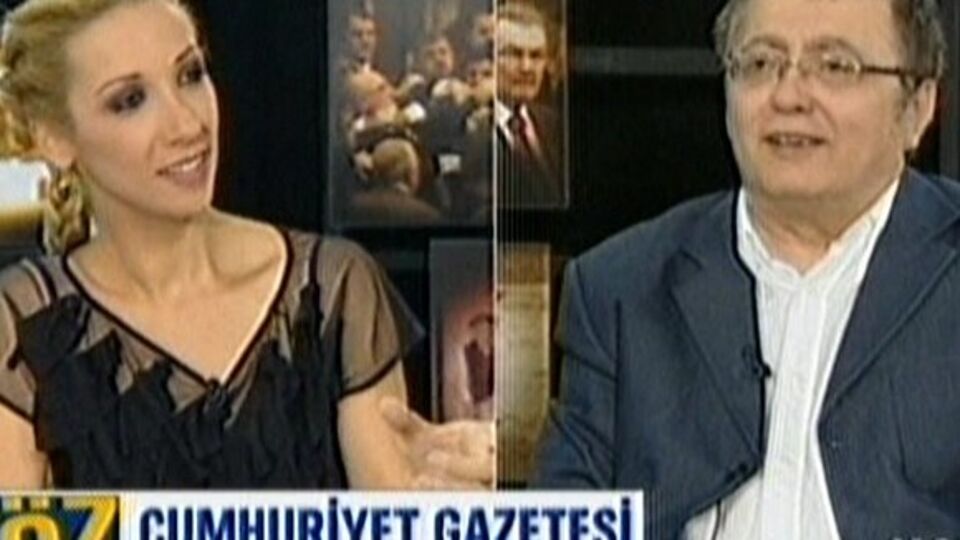 "Soruyorum: Cahil ve salak kim?"