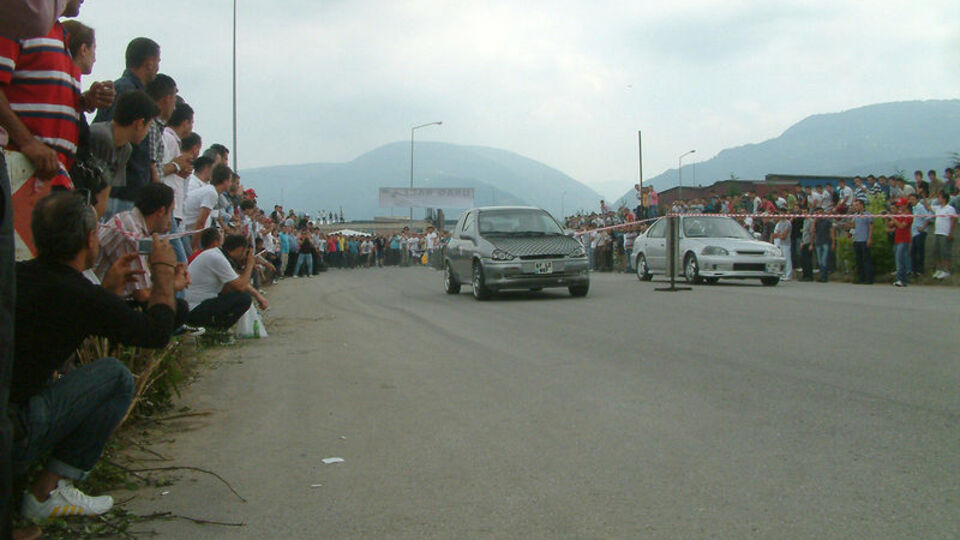 Yarışmada jandarma yasağı