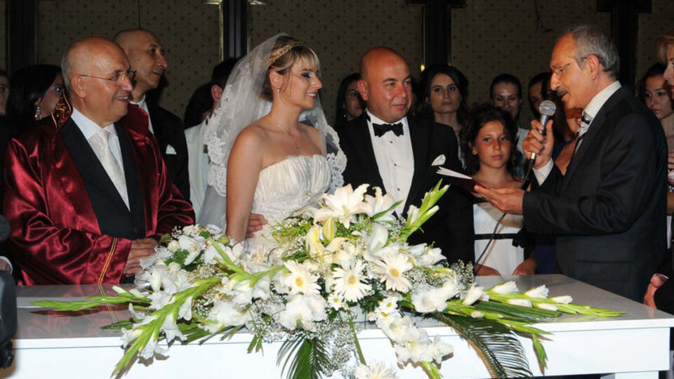 Kılıçdaroğlu nikah şahidi oldu