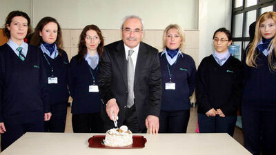 'Acil Butonu'ndan arkadaşlık teklifi