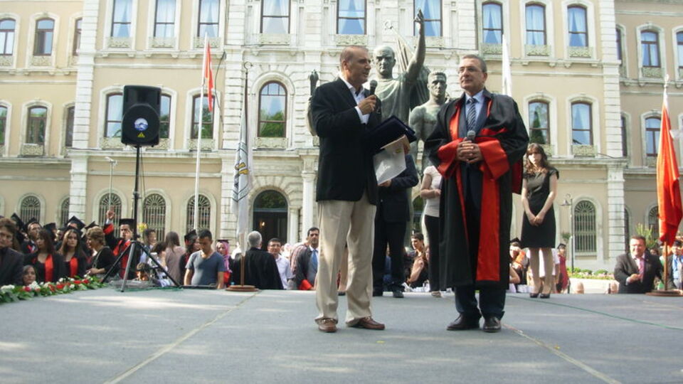 Fakülteye katkılarını unutmadılar