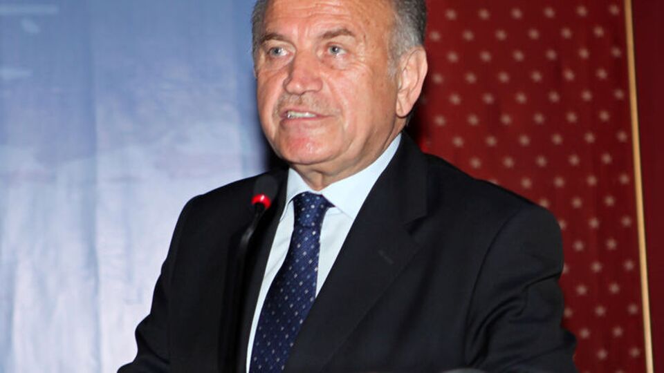 "Boğaz'a atık su girişini bitireceğiz"