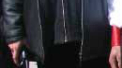 Polis müdüründen telekızlara dayak iddiası