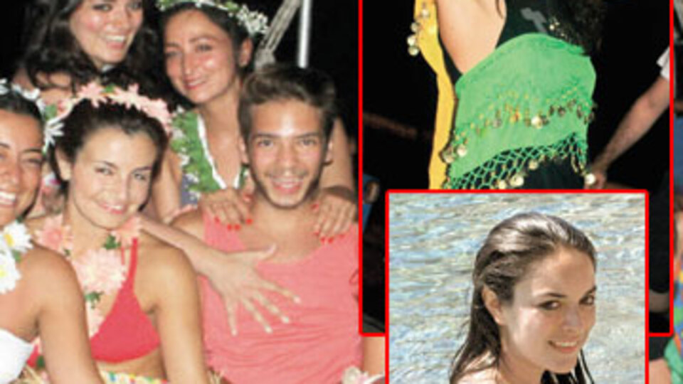 Ezgi ve Saadet mavi turda