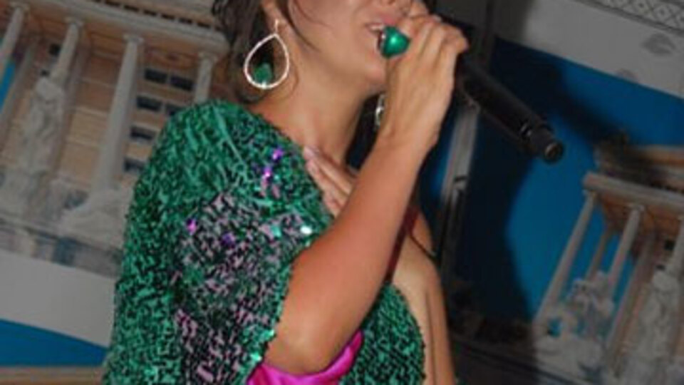 Esmer Gülben Boğaz'daydı