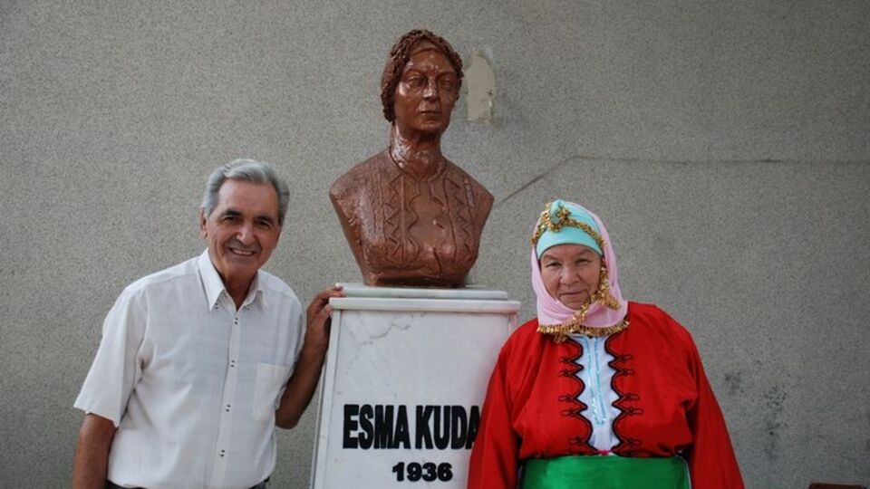 50 yıllık eşe büyük jest!