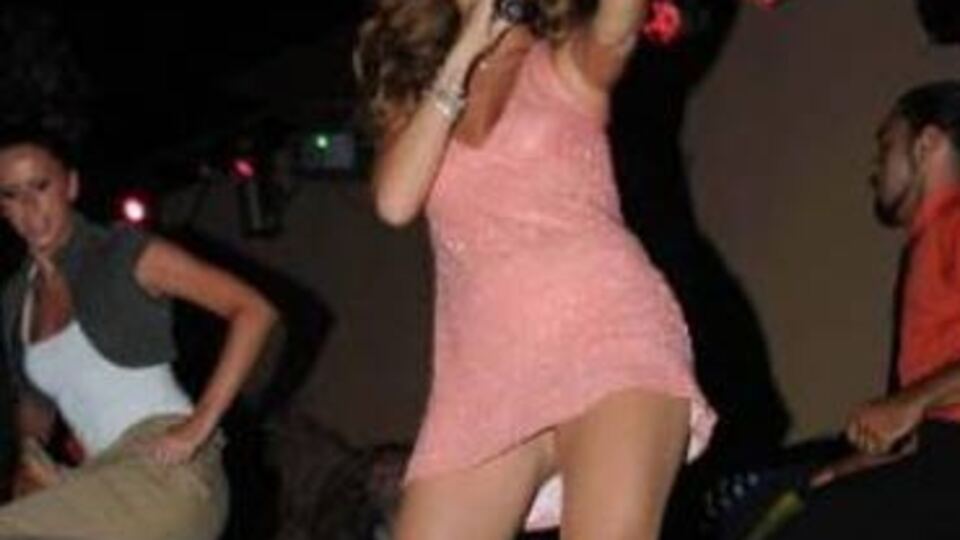 'Süper mini'li frikik GALERİ