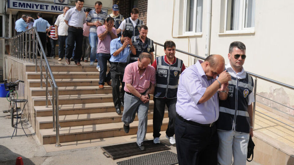 "Bu örgüt ise, dünyanın en salak örgütü"