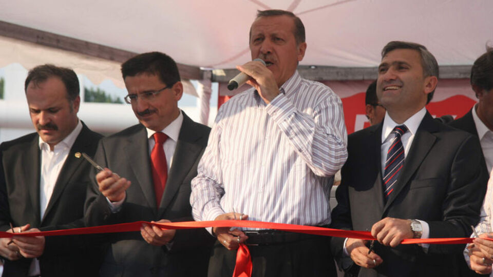 Kıraathane mi, kahvehane mi?