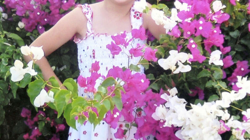 Maganda muhtarın yeğeni çıktı