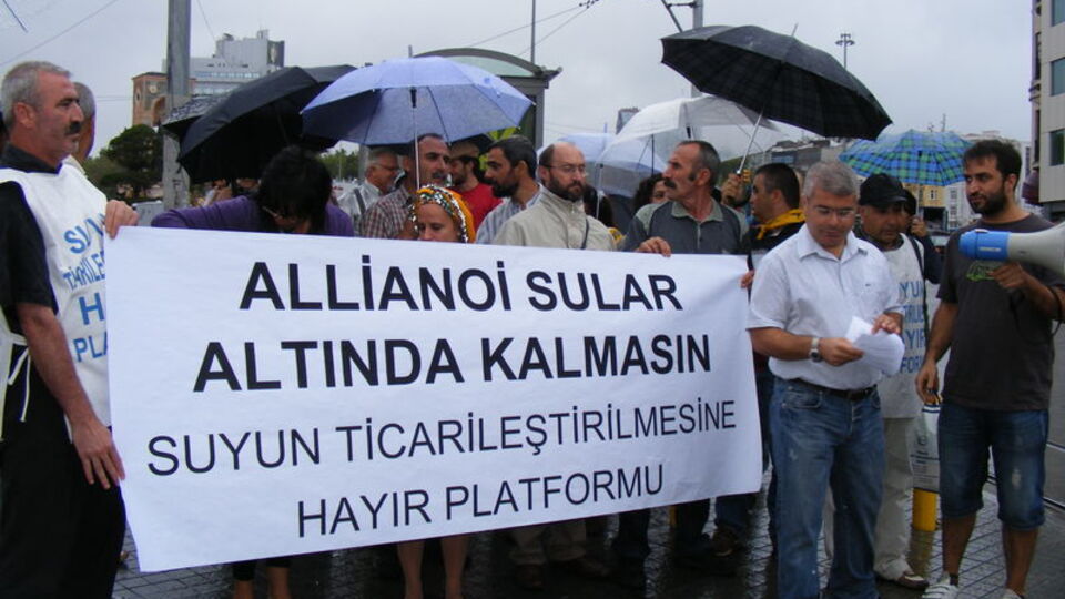 Allianoi için yağmur altında eylem