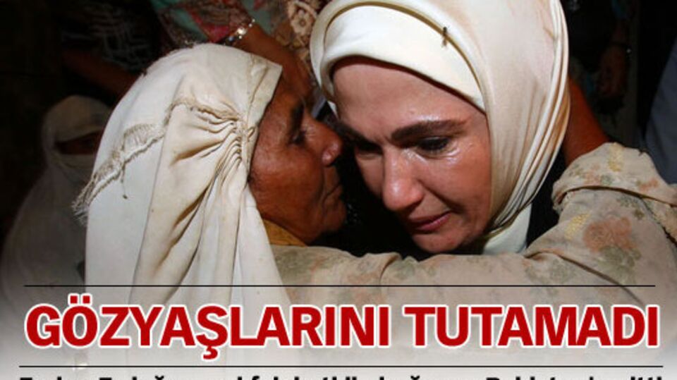 Emine Erdoğan gözyaşlarını tutamadı