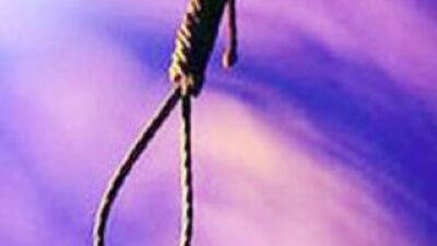 Bayramlıklarını beğenmedi kendini astı