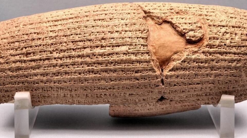 Krize yol açan 2 bin 500 yıllık silindir