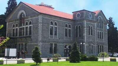 Boğaziçi Üniversitesi öğrencilerinden ilkokul