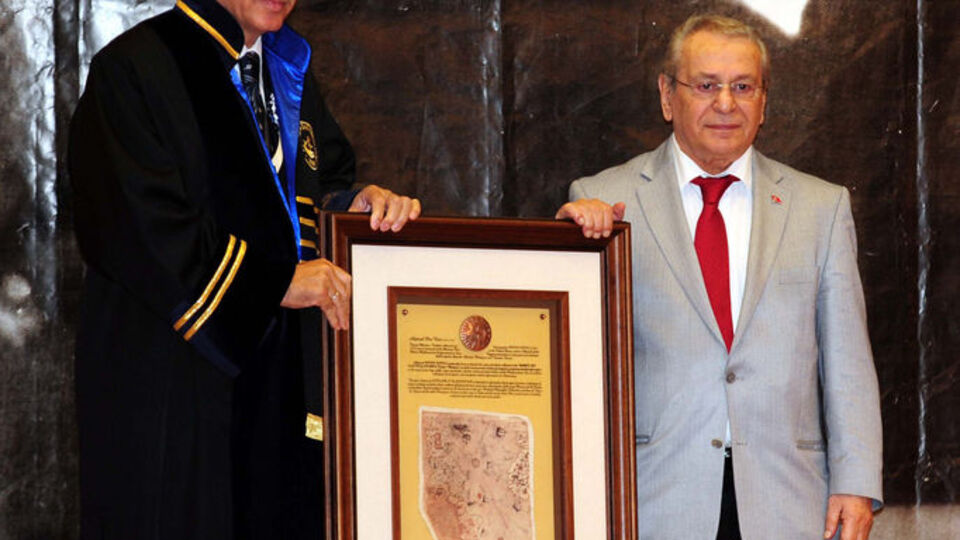 "Önemli olan diploma değil, bilgi"