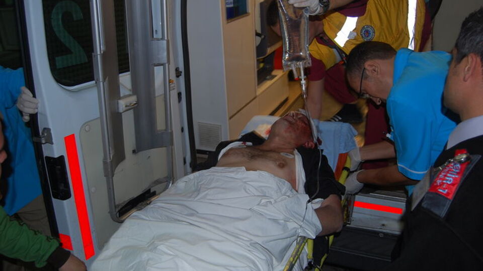 Zabıta müdürüne silahlı saldırı: 4 yaralı