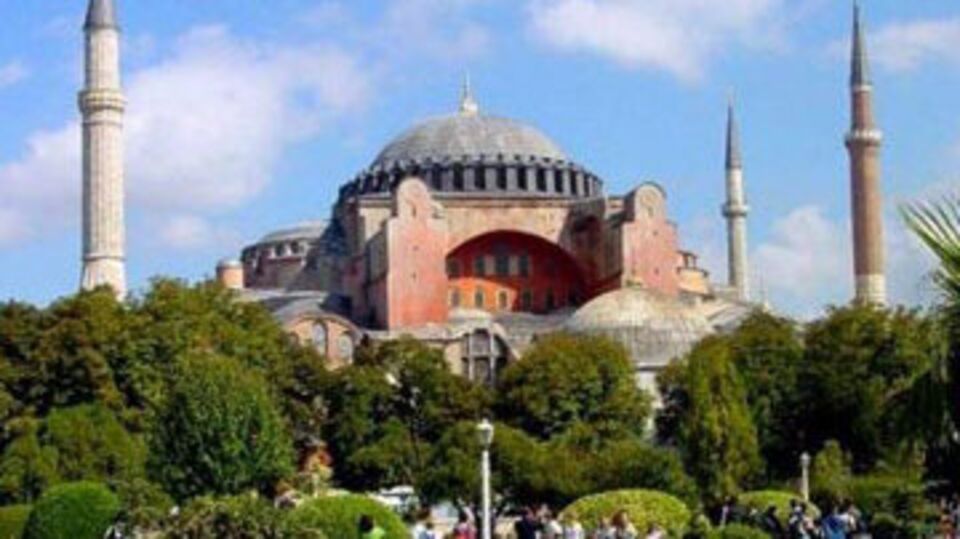 Ayasofya'ya İtalya'dan ödül