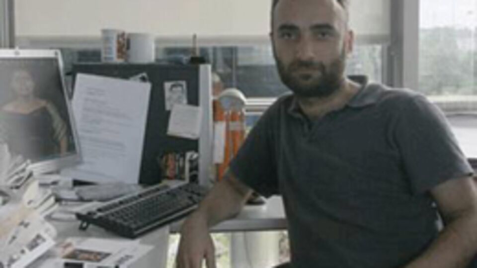 Radikal muhabirine uluslararası destek