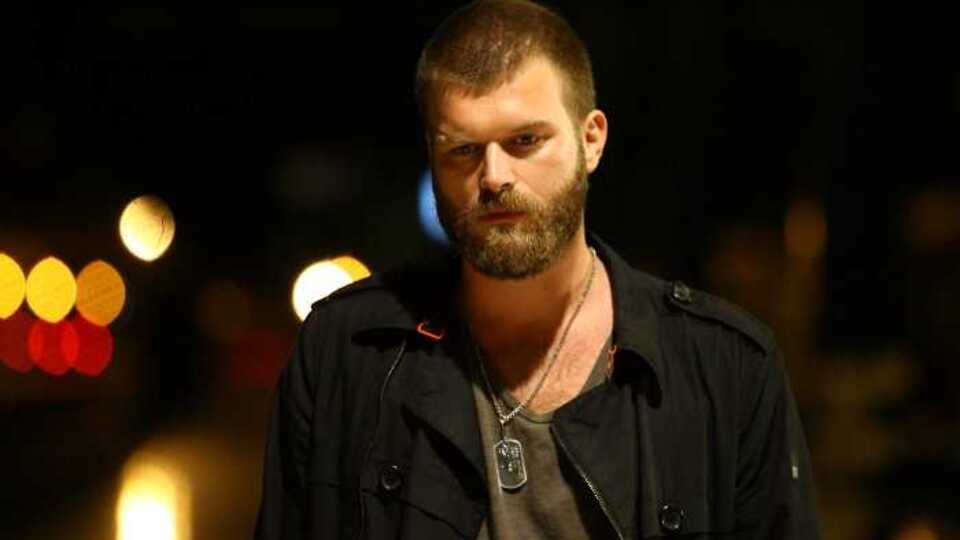 Kıvanç Tatlıtuğ hakkında 10 şey