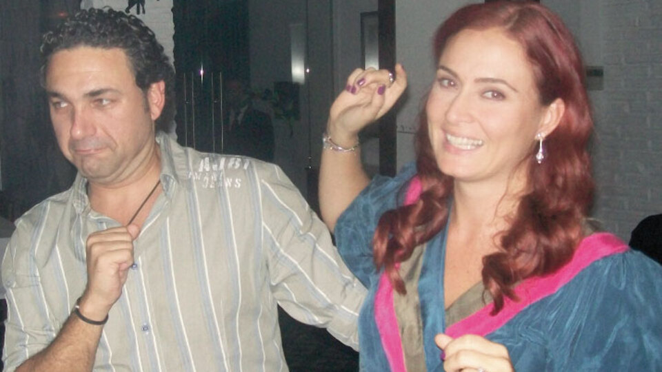 Eşinden Ceyda'ya sürpriz doğumgünü