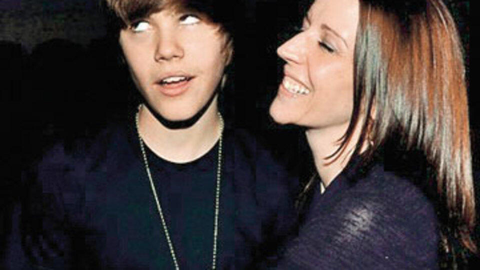 Sevgili yasağı geldi!