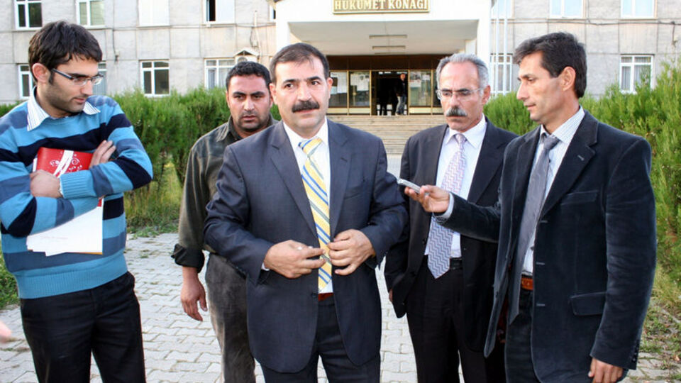 BDP'li başkan tutuklandı