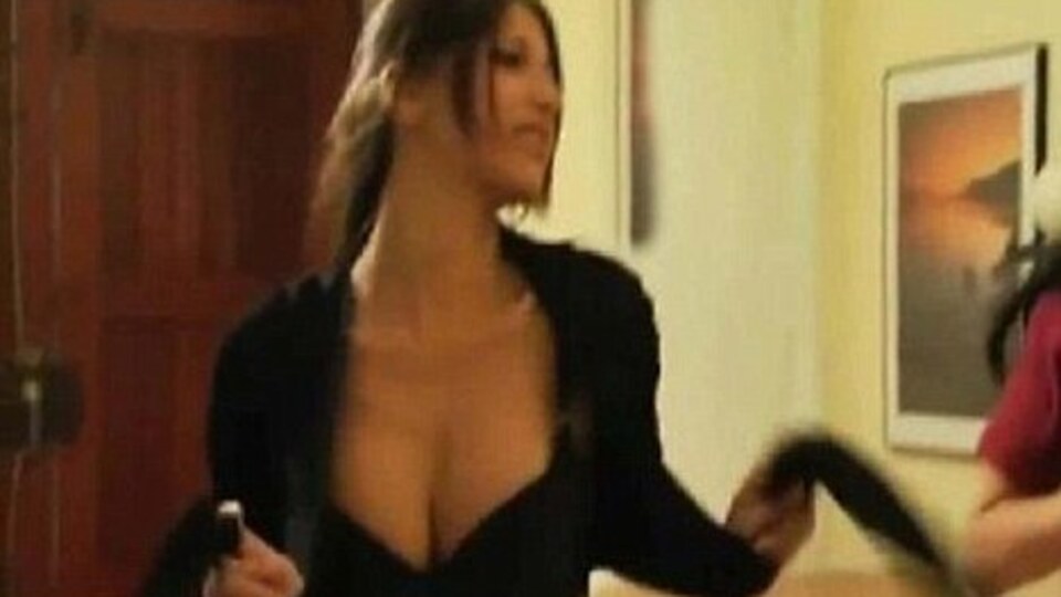 Seksi öğretmen krizi