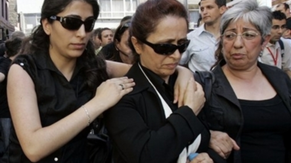 Rakel Dink: "Adalet kanunlarla prangalara vurulmuş"