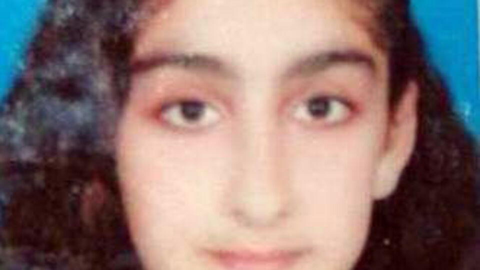 İki sevgili el ele ölmek istedi