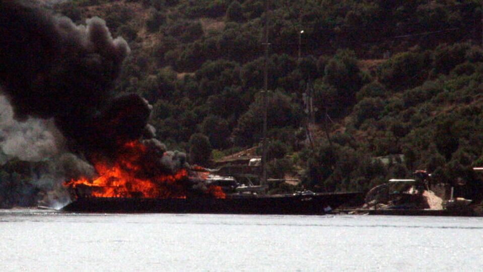 Bodrum'da tekne yangını