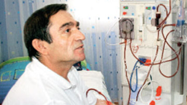 7 kişiden 1'i böbrek hastası