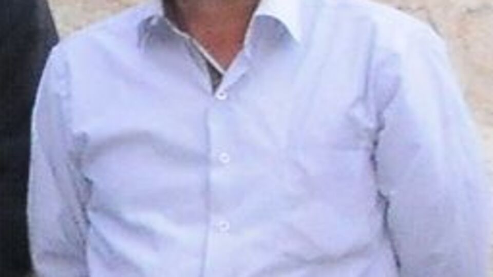 Okuma yazması olmayan muhtar!