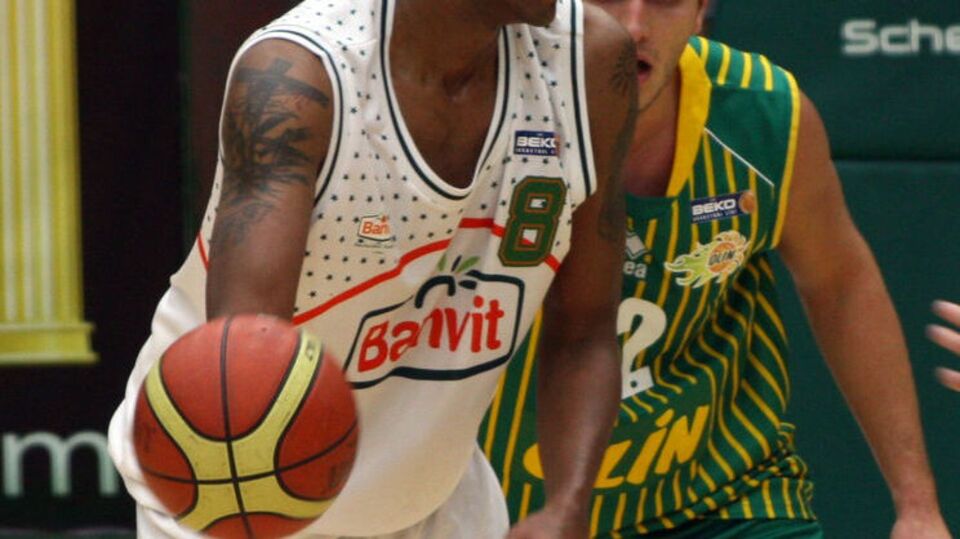 Banvit zorlanmadı!