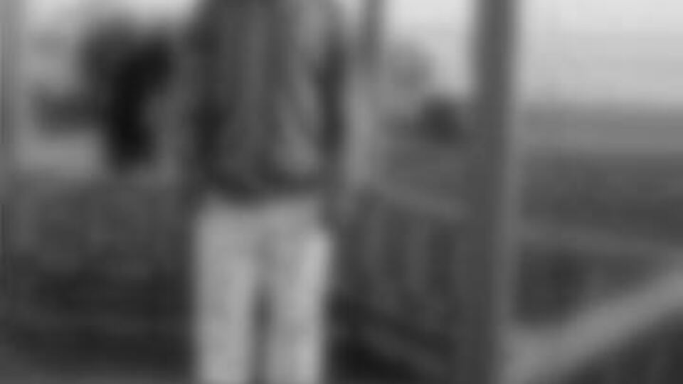 Elektrik kablosuyla kendisini asarak intihar etti