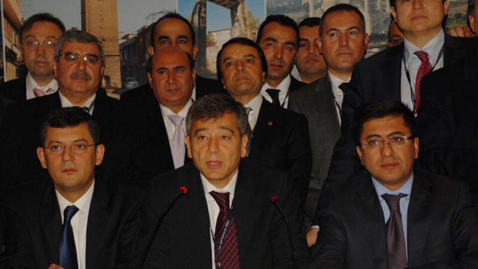 Eczacılar ilaçta reklâma tepkili